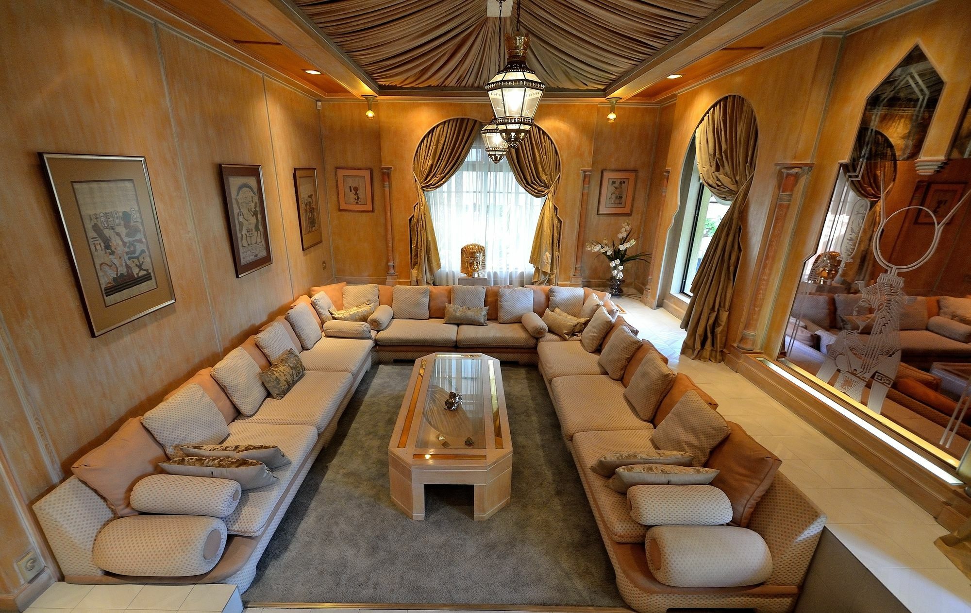 House Of Pharaohs And Conference Centre Hotel โจฮันเนสเบิร์ก ภายนอก รูปภาพ